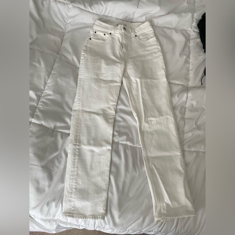 Abercrombie & Fitch White Straight-Leg Women's Jeans